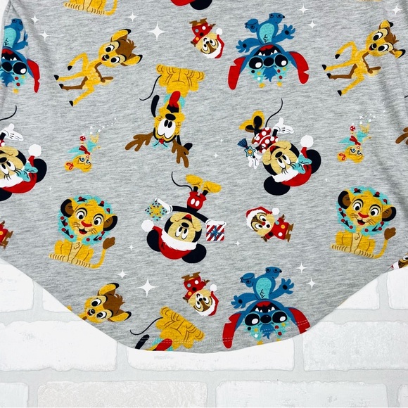 Rare Disney 100 Christmas Junior Grey Printed T-Shirt Mickey Lilo Size XXL (19) - Picture 7 of 11
